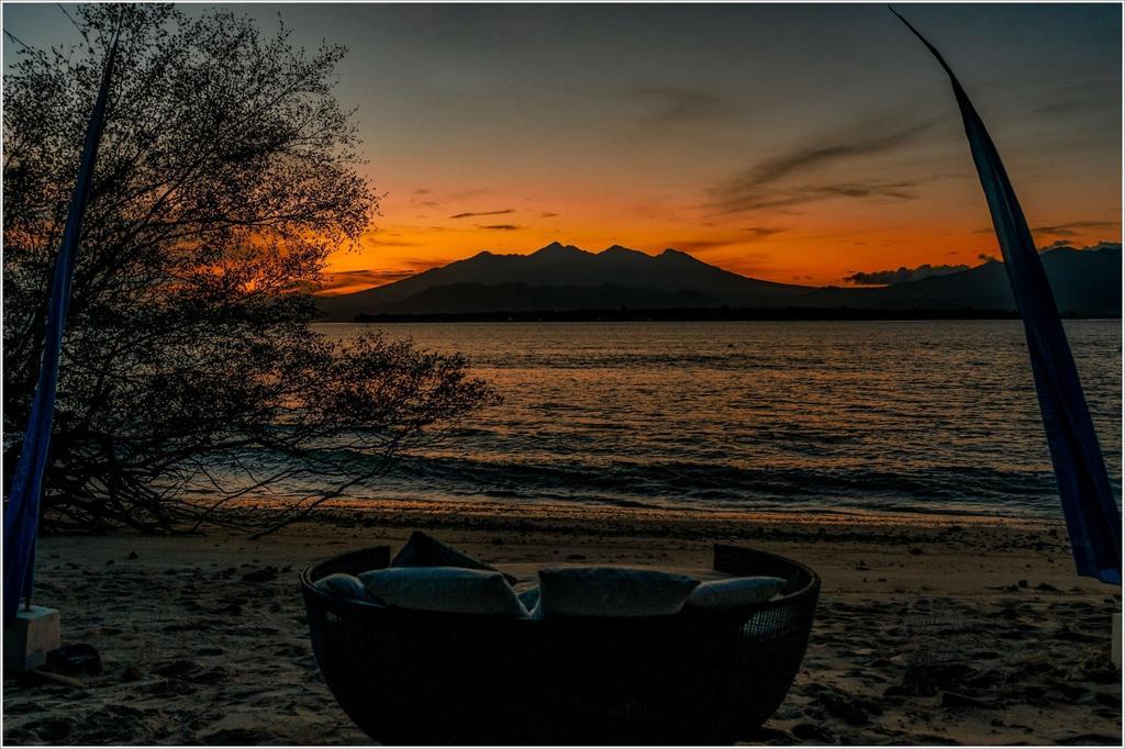 Karma Reef Hotel Gili Trawangan Buitenkant foto