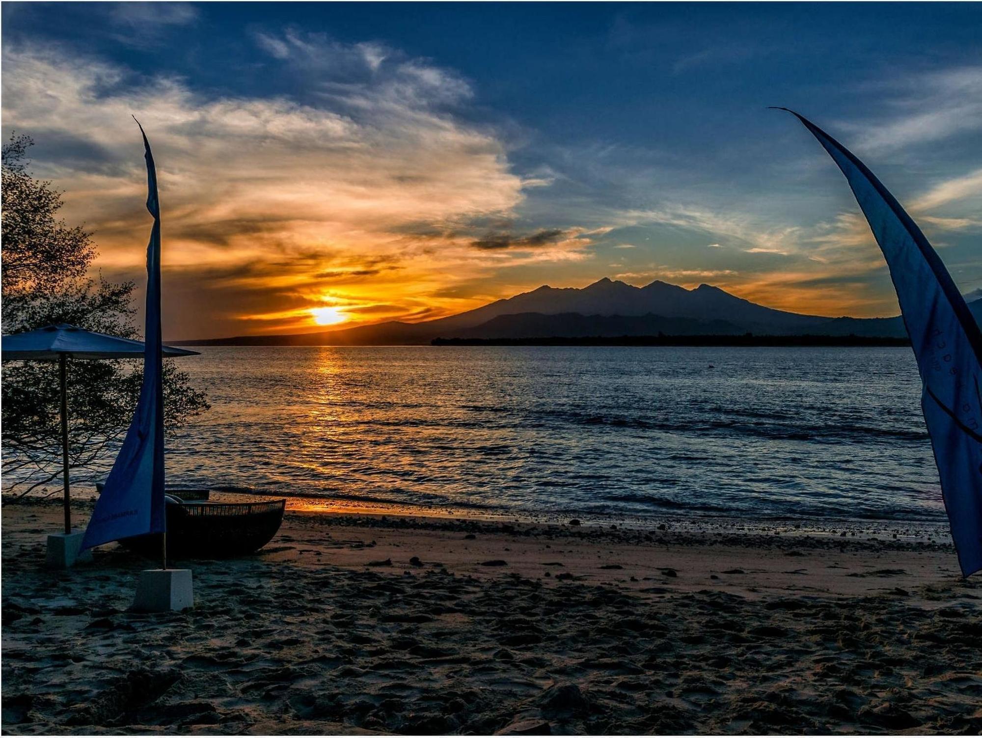 Karma Reef Hotel Gili Trawangan Buitenkant foto